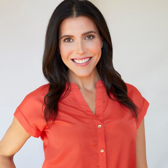 CLAIRE DEBERG - Picture 4 of 6